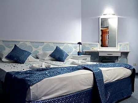 Eyfel Hotel 3*